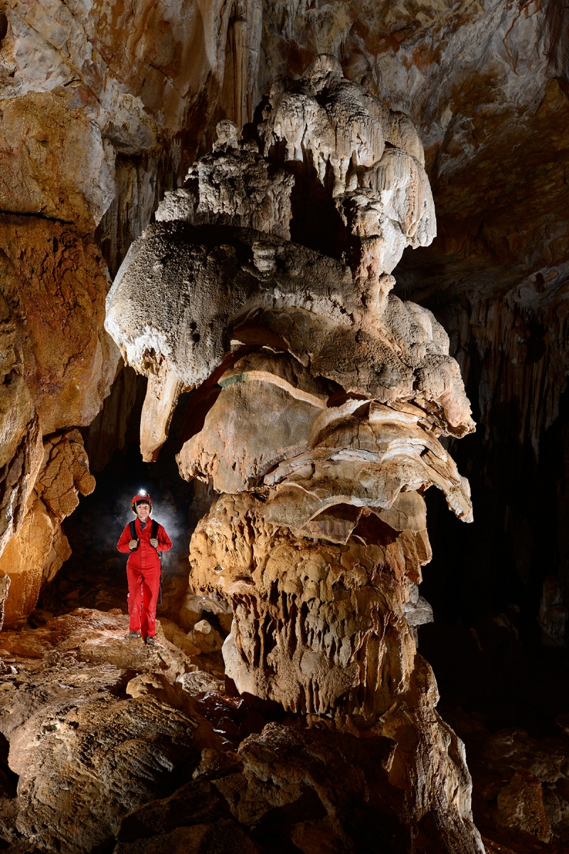 Mantar Cave (Kure Mountains National Park - Turquie): stalagmite massive en forme de champignon