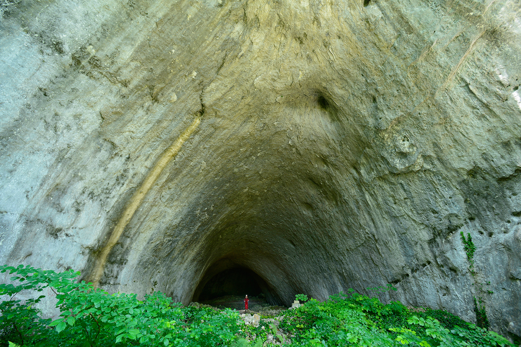Ilgarini Cave (Kure Mountains National Park - Turquie) : porche d'entrée