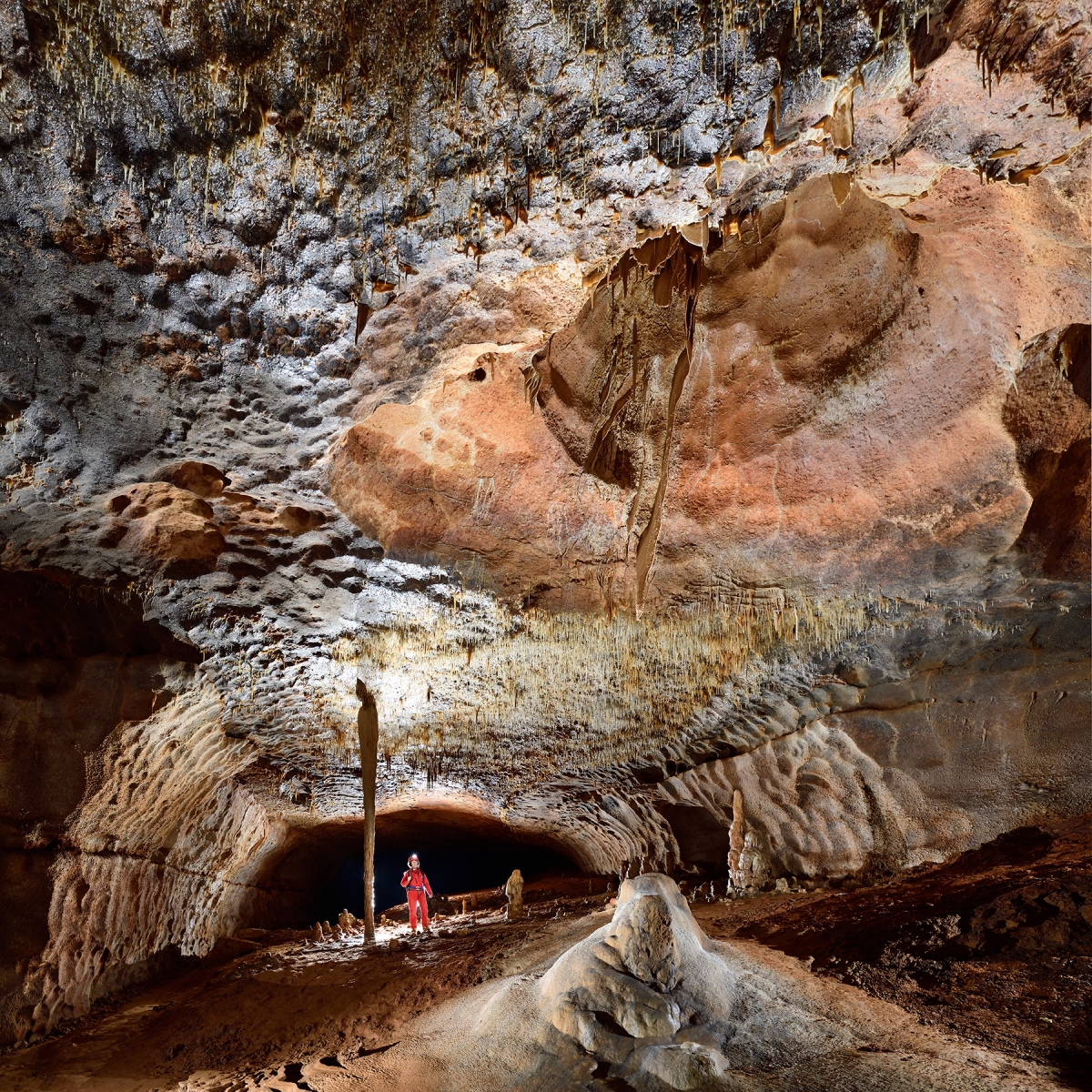 Grotte de Saint-Marcel d'Ardèche (réseau I) - Galerie avec coupole de plafond
