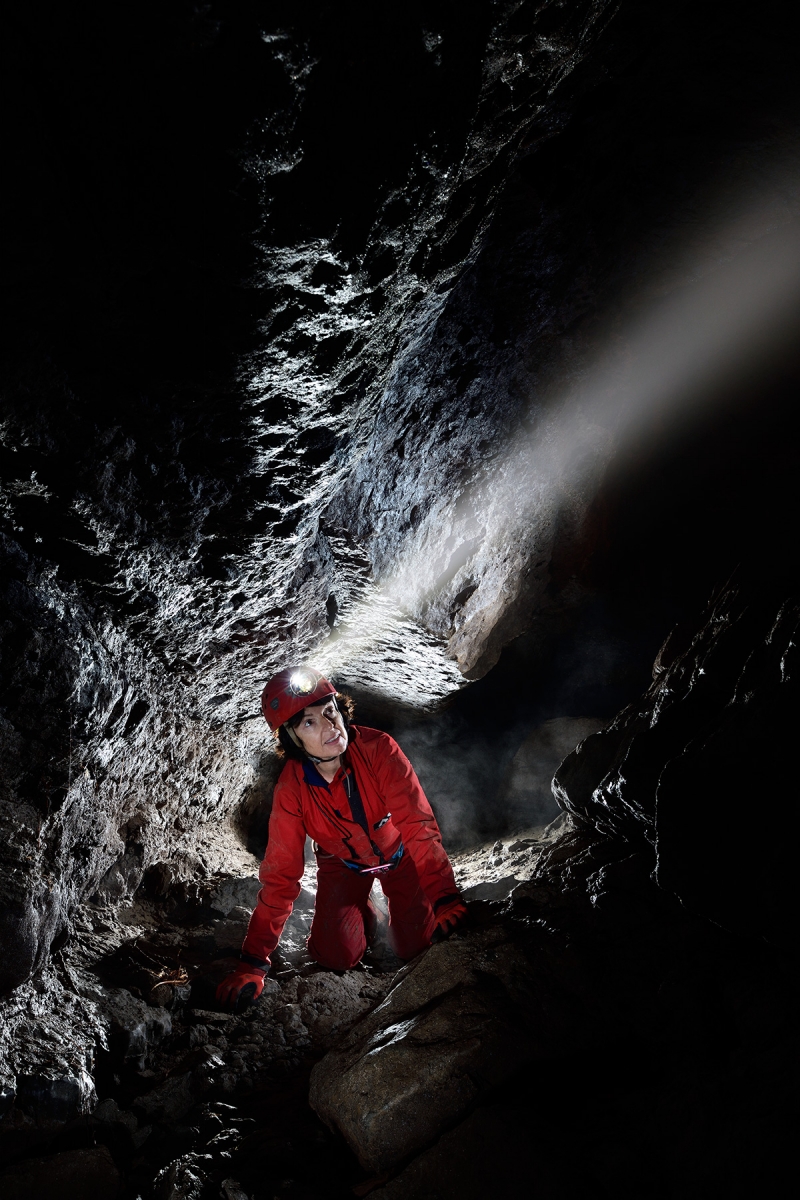 Grotte de Han sur Lesse - Réseau d'Antiparos : ramping dans la partie "safari"