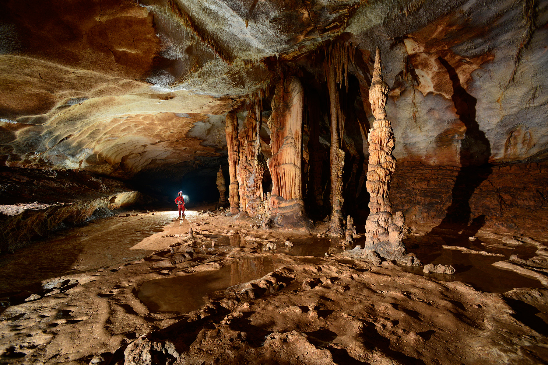 Grotte de Saint-Marcel (Ardèche)- Grande galerie concrétionnée