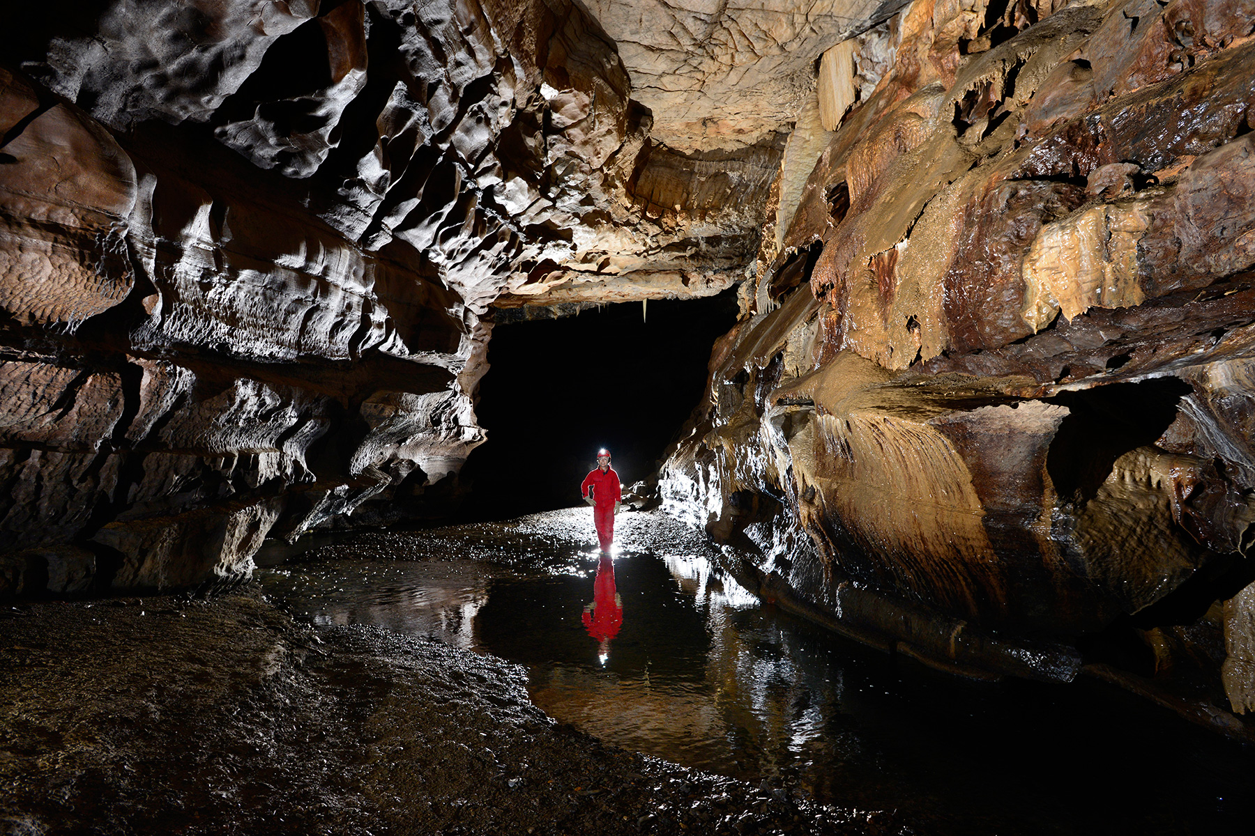 Bysci Scala Cave (Tchéquie, Moravie) - Spéléo dans rivière