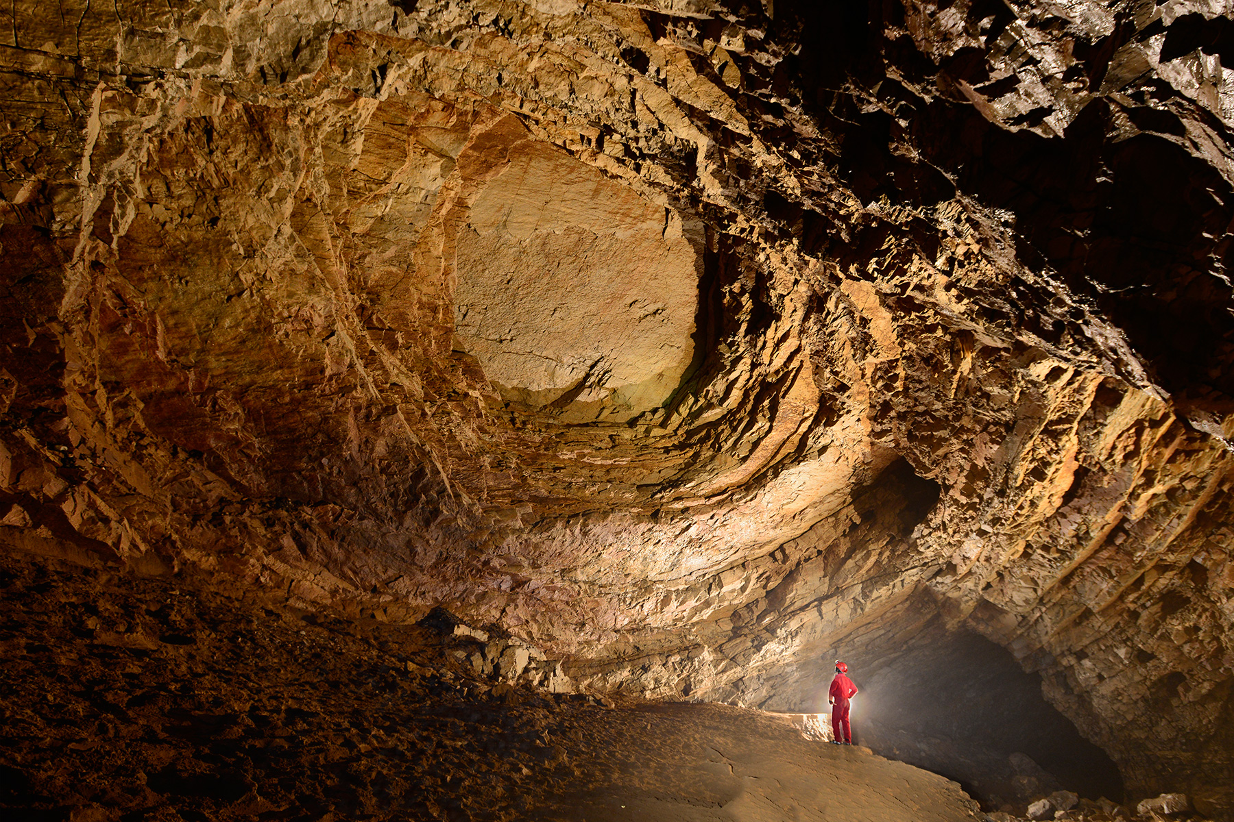 Bysci Scala Cave (Tchéquie, Moravie) - Alcôve naturelle due à l'effondrement des states peu épaisses du plafond