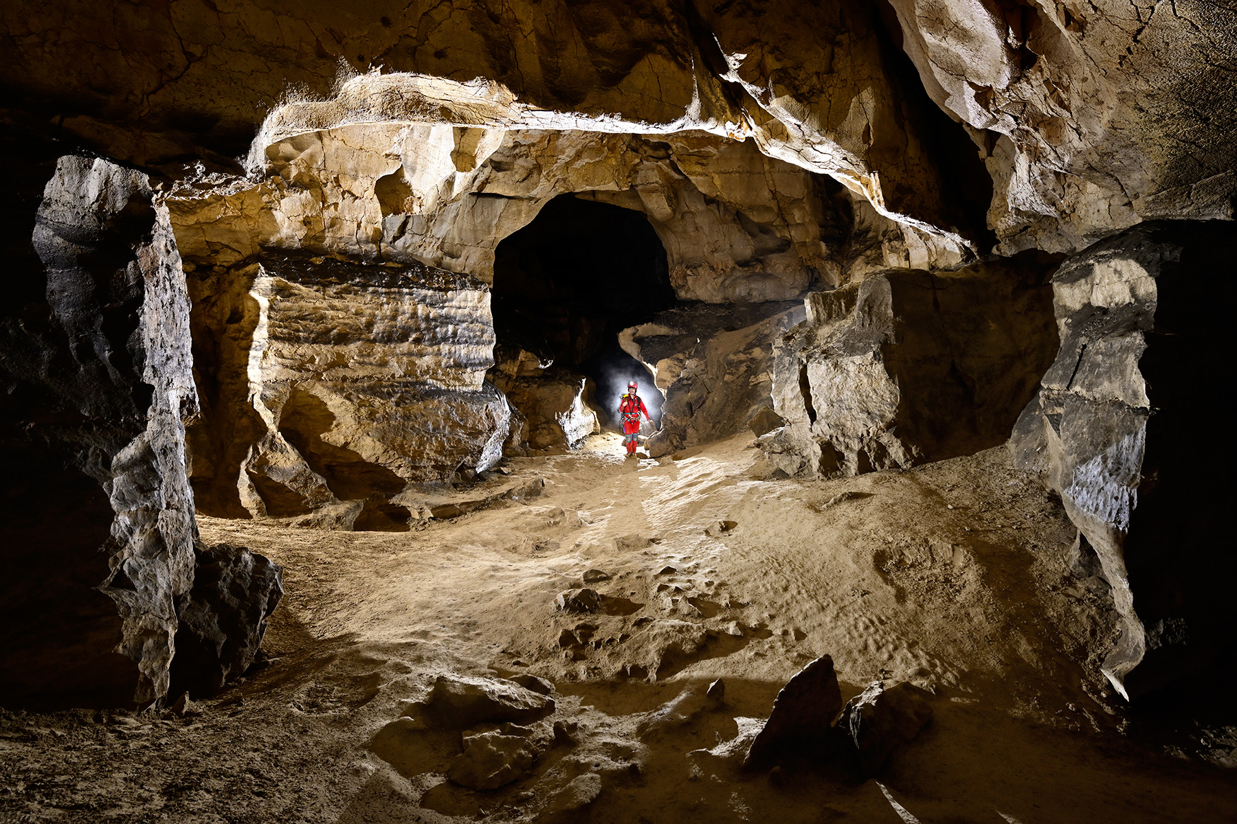 Grotte des Cavottes (Doubs) - Grande galerie rectangulaire