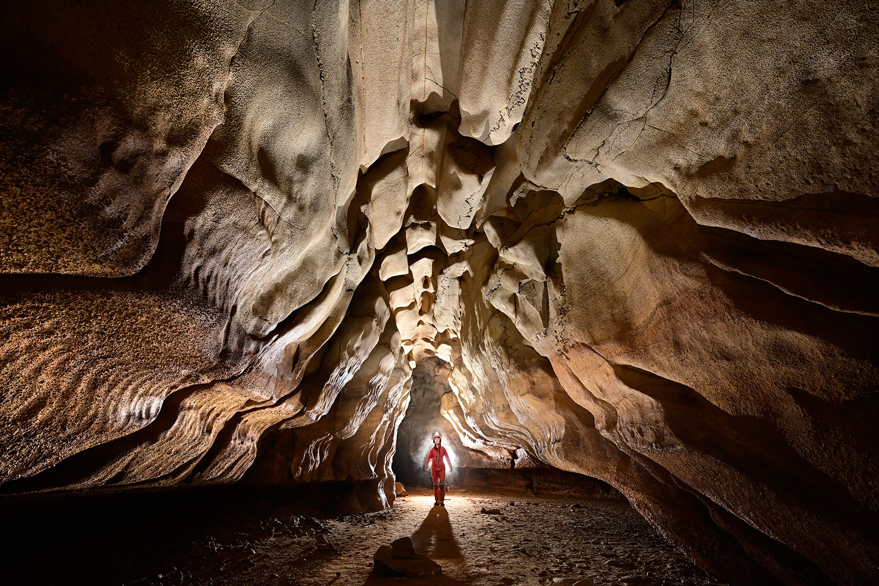 Rapps Cave (Virginie occidentale, USA) - Spéléo dans galerie aux formes douces