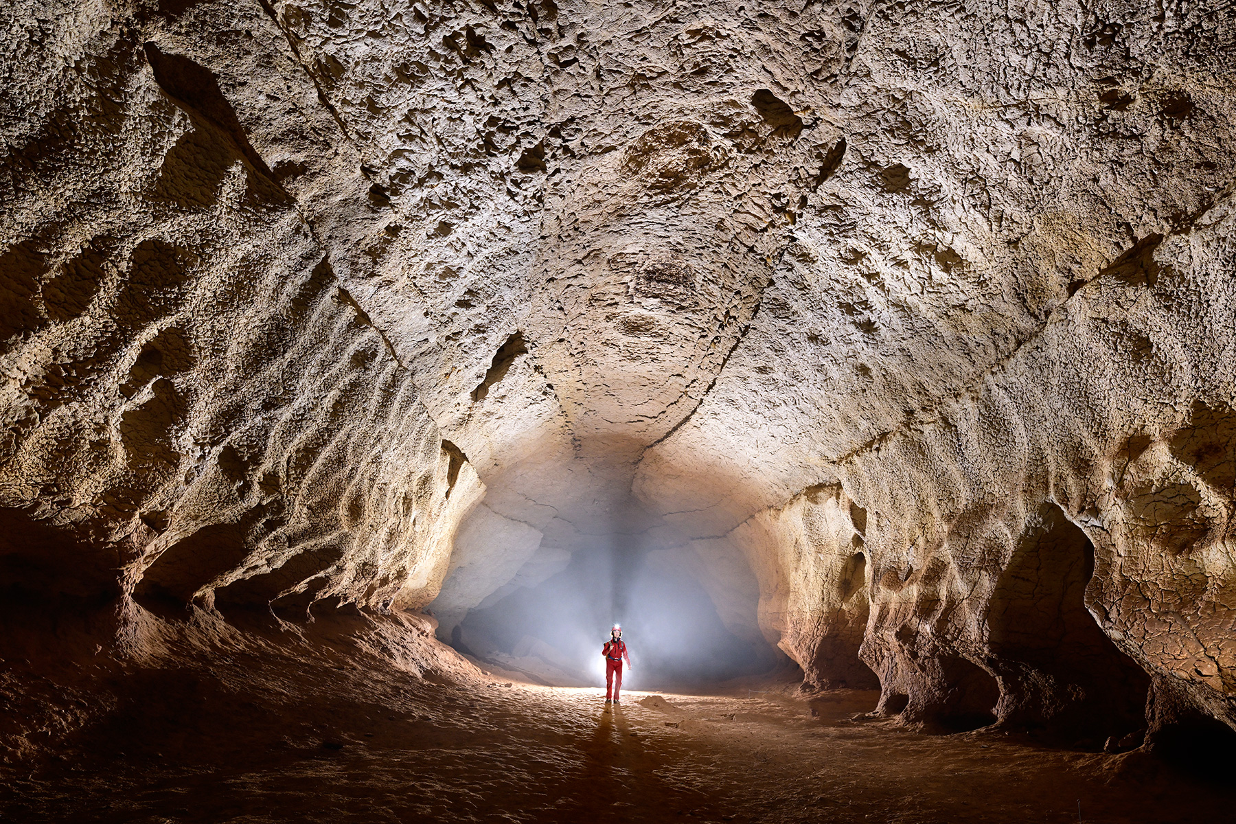 Grotte de Saint-Marcel d'Ardèche (Ardèche) - Grande galerie dans le réseau inférieur (cadrage serré)