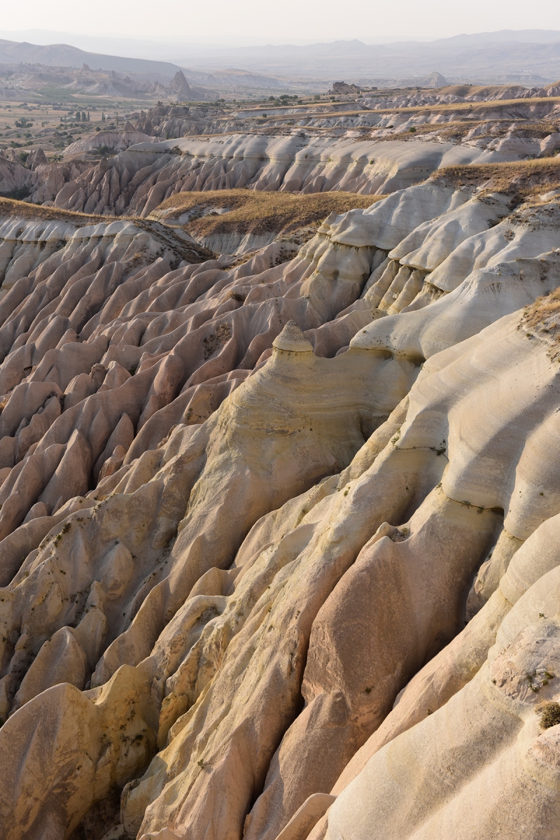 Turquie - Cappadoce - Vallée de Göreme - Tufs volcaniques colorés