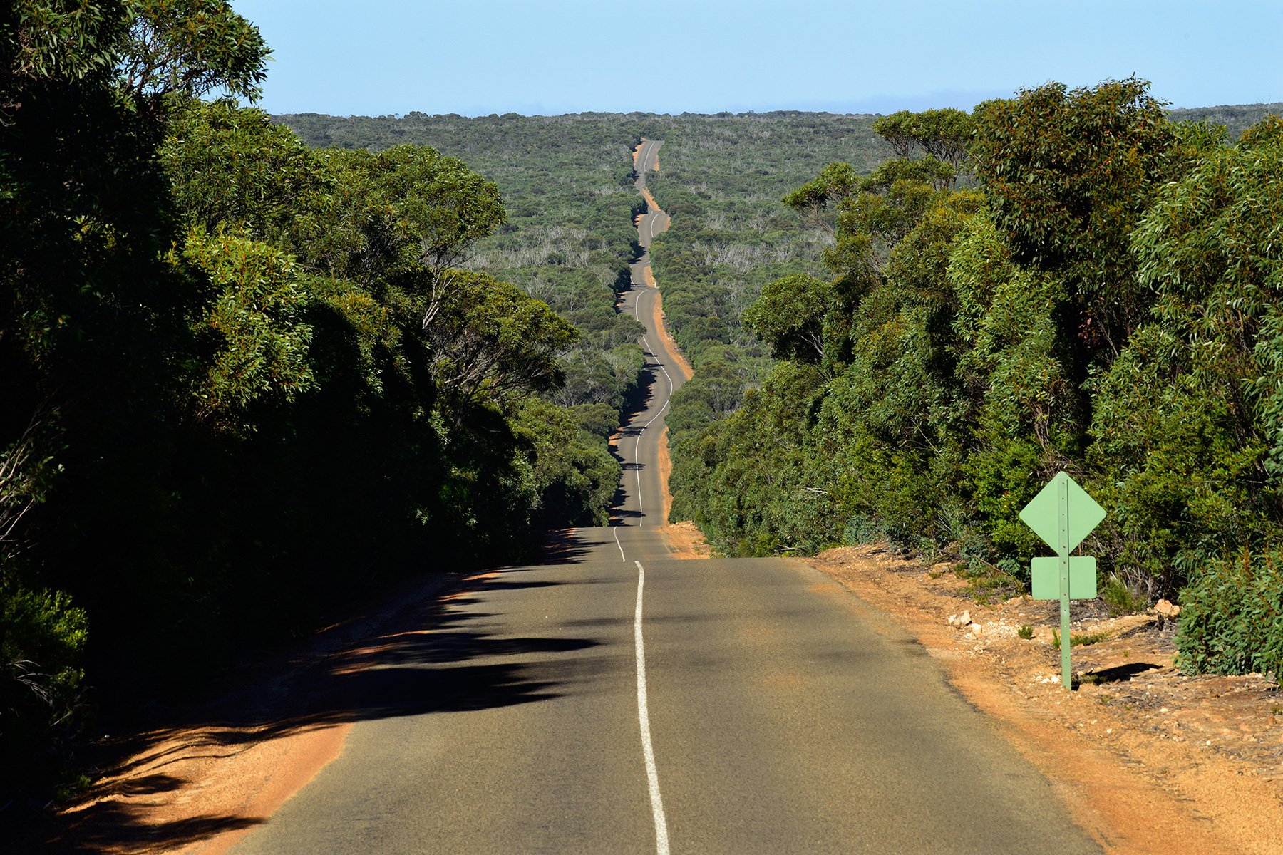 Kangaroo Island (South Australia, Australie) - Flinders Chase National Park : route menant à Remarkable Rocks