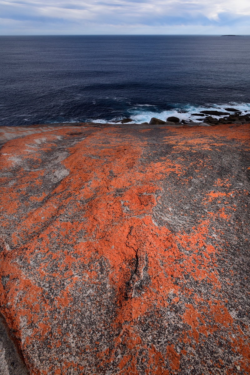 Kangaroo Island (South Australia, Australie) - Remarkable Rocks dans Flinders Chase National Park : granites colorés le long de la côte