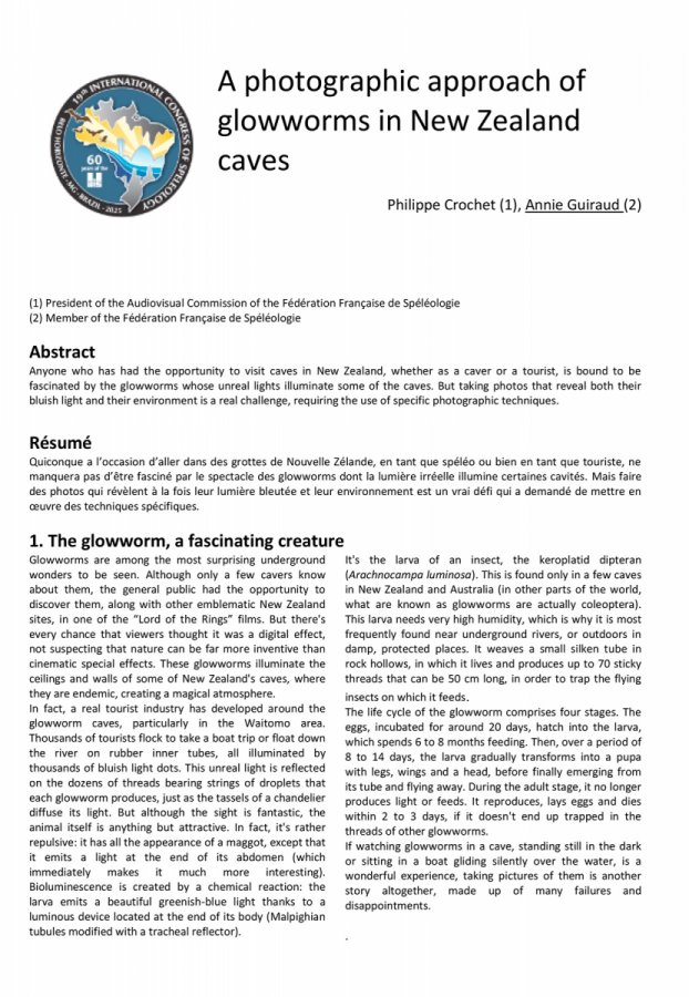 A photographic approach of glowworms - Page 1(A photographic approach of glowworms - Page 1)