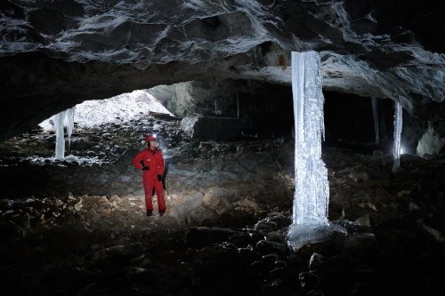 Ghetorul Vartop (Roumanie) - Salle avec piliers de glace(SP-12-0769)