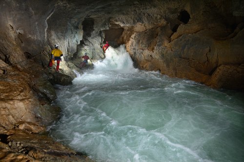 Rivière souterraine de Bournillon (Vercors, Isère) - Galerie d'entrée en crue (SP-13-0702)