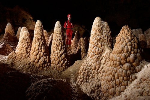 Sima de la Higuera (Pliego, Région de Murcia, Espagne) - Cônes géants(SP-15-0513)