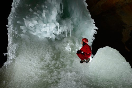 Dashstein Eishöhle (Autriche) - Détail des concrétions de glace de la grande colonne(SP-15-0782)