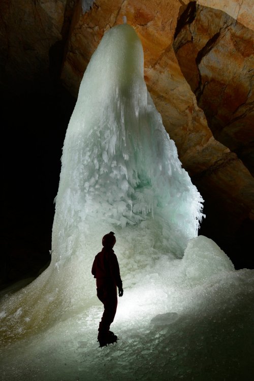 Dashstein Eishöhle (Autriche) - Grande colonne de glace(SP-15-0778)