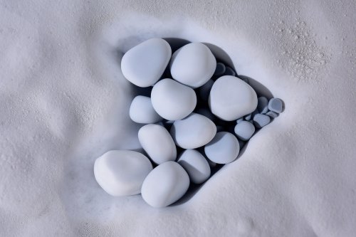 Petit nid de perles des cavernes (pisolithes) en forme de coeur(SP-15-1110)