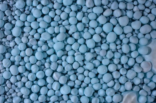 Ce réseau du sud de la France comprend de nombreux nids de perles de cavernes (appelées "pisolithes") aux formes et aux couleurs insolites