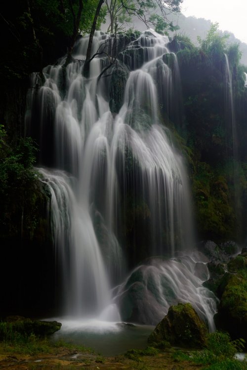 Cascades des tufs à Baume Les Messieurs (Jura)(PA-16-0070)
