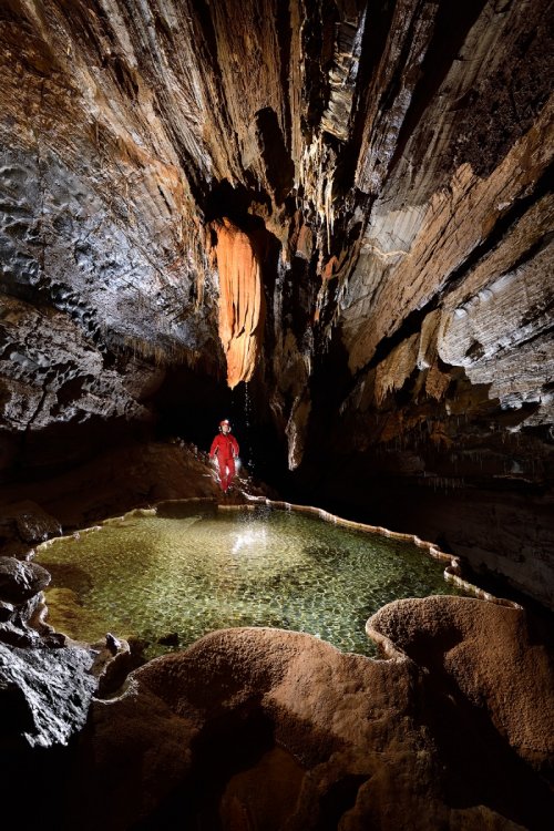 Gouffre de Cabrespine - Le gour étoilé (vu de l'amont)(SP-19-1402)