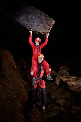 Grotte de Bournillon (Isère) - Portage insolite ...(SP-20-1290)