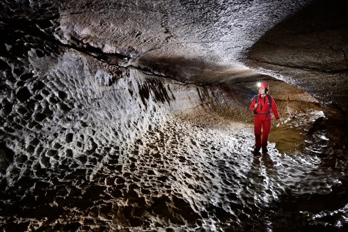 Event de Peyrejal (Ardèche) - Galerie avec coups de gouge (SP-21-1171)