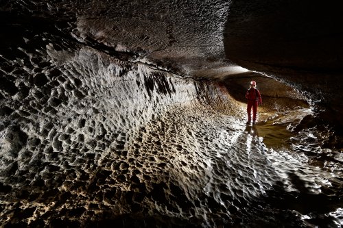 Event de Peyrejal (Ardèche) - Galerie avec coups de gouge (SP-21-1159)
