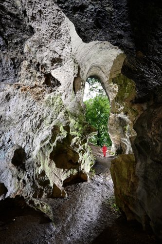Grotte de Buen (Doubs) - Galerie d'entrée en forme de trou de serrure(SP-21-1382)