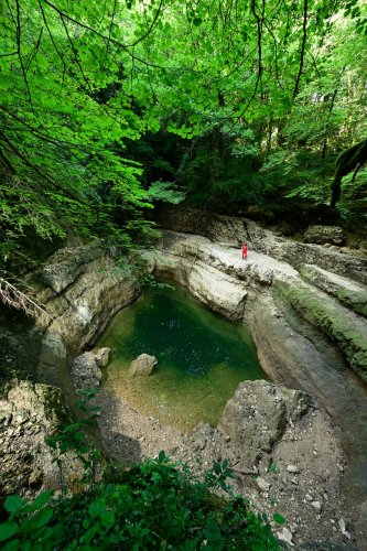 Puits de la Brème en basses eaux (Doubs)(HY-21-0080)