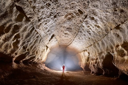 Grotte de Saint-Marcel d'Ardèche (Ardèche) - Grande galerie dans le réseau inférieur (cadrage serré)(SP-22-1764)