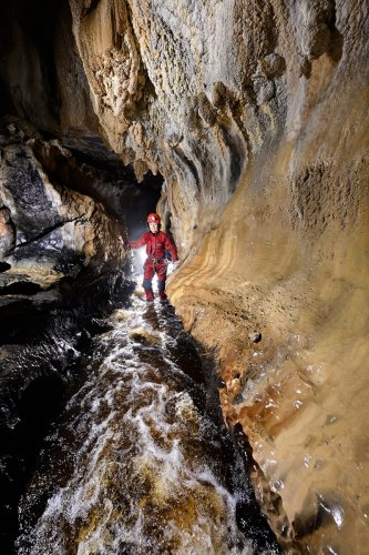 Pollnagullum II (Burren, Irlande) - Partie concrétionnée dans la rivière souterraine(SP-22-1892)