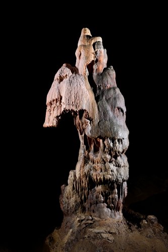 Baradla barlang (Hongrie)  - Stalagmite en forme de casque (Minerva's helmet)(SP-24-2090)