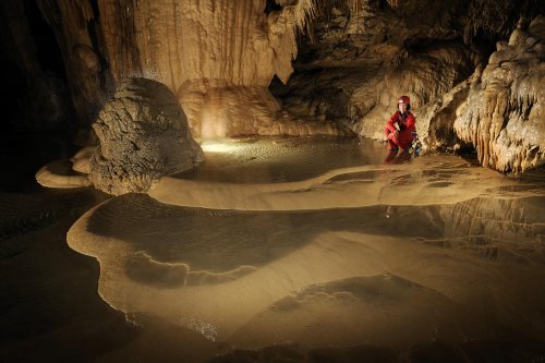 Grotte de Gournier (Isère) - Gours dans la salle aux Fontaines(SP-08-0884)