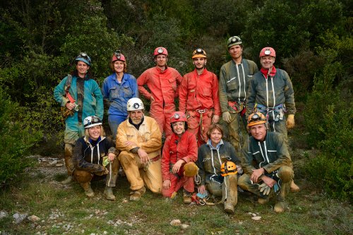 Grotte de Pousselières (Hérault) - Groupe de spéléos après l'exploration.(SP-12-1064)