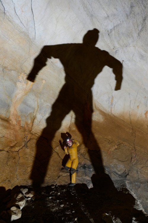 Ilgarini Cave (Kure Mountains National Park - Turquie). Jeux d'ombres : le monstre et sa victime(SP-15-08661)