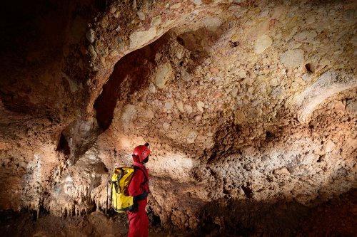 Cova Den Canet (Majorque, Baléares, Espagne) - Cavité dans les conglomérats(SP-15-1345)