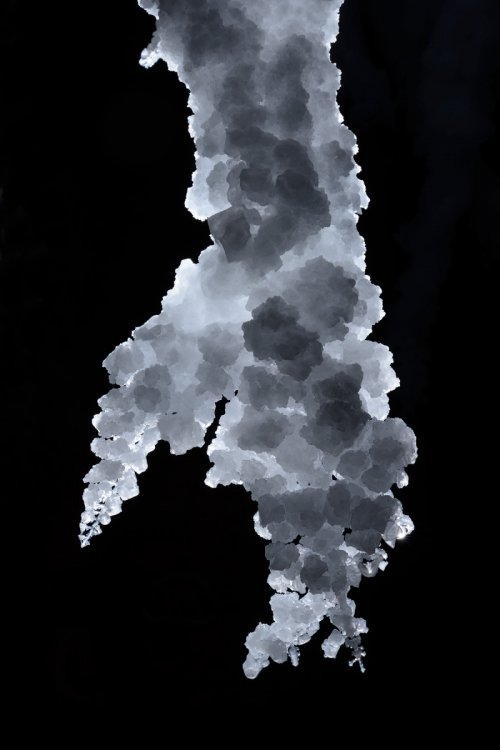 3N Cave (Iran, île de Qeshm, diapir de sel de Namakdan) : extrémité d'une stalactite avec cristaux de sel (SP-16-0094)