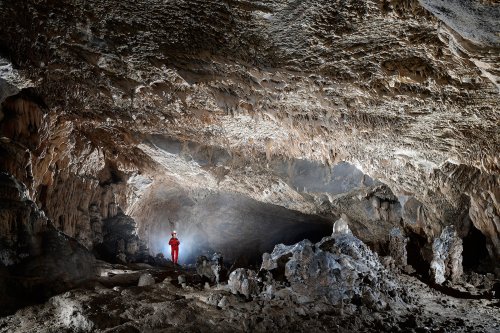 Pestera de la Pod - Passage concrétionné dans la galerie supérieure(SP-18-1817)