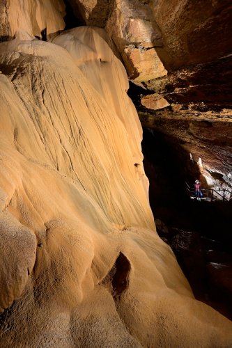 Grotte de Trabuc (Gard) - Grandes coulées de calcite (partie aménagée)(SP-21-0425)