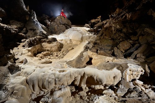 Grotte de Trabuc (Gard) - Salle des vasques (vue d'ensemble des gours blancs)(SP-21-0576)