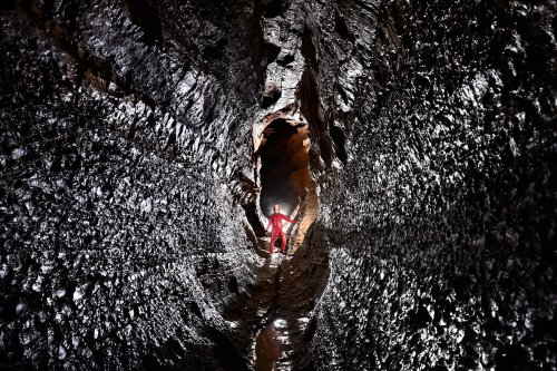 Grotte du Banquier (Hérault) - Galerie verticale après le siphon S1(SP-21-1626)