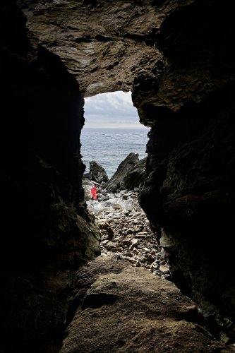 Grotte de Santa Catalina (Corse) - Entrée vue de l'intérieur(SP-22-1836)