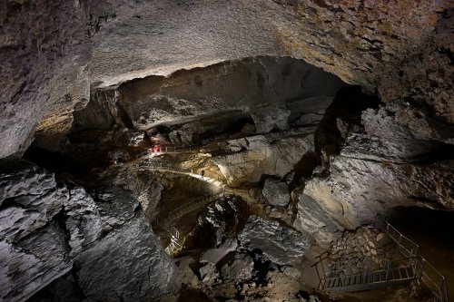 Grotte du Mas d'Azil (Ariège) - Vue d'ensemble de la salle du Temple(SP-24-078)