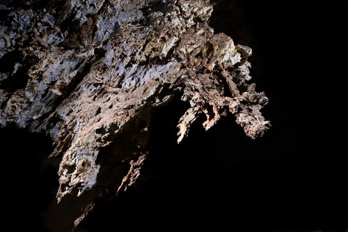 Blue cave (Botswana) - Roche encaissante altérée par le phénomène de fantômisation (SP-25-0947)