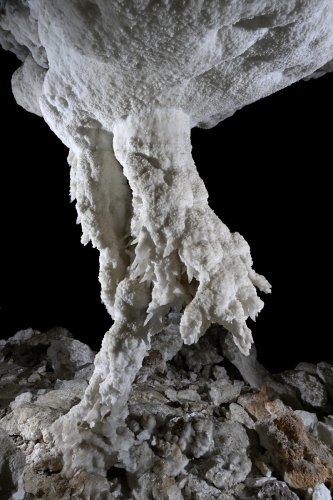Grotte de Tush Yurruk (Turkménistan) - Colonne massive de gypse.(SP-26-0528)