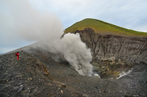 Sulawesi (Indonésie) - Cratère du volcan Lokon(VO-12-0718)