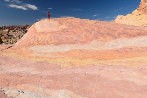 Valley of Fire State Park (Nevada, USA)- formation de grès multicolores dans le secteur oriental de White Domes(VO-14-1418)