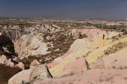 Turquie - Cappadoce - Vallée de Göreme - Tufs volcaniques colorés(VO-15-0961)
