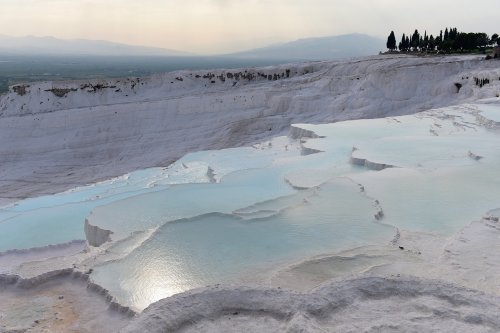 Turquie - Site de Pamukkale : gours dans les travertins.(VO-15-1251)