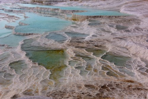 Turquie - Site de Pamukkale : gours dans les travertins.(VO-15-1263)