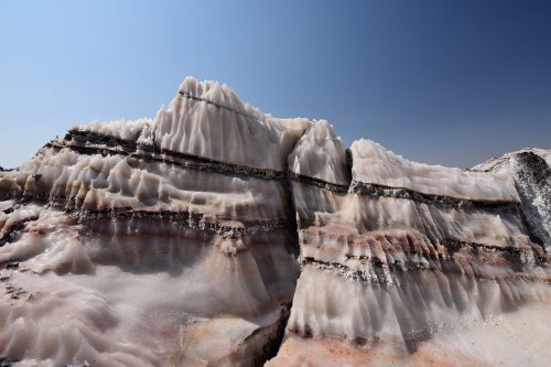 Iran (Montagnes du Zagros) - Dôme de sel de Dashti (Jashak salt dome) : formations de sel blanc et rose(VO-16-0431)